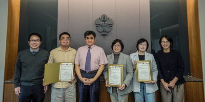 佳作系所頒獎圖片