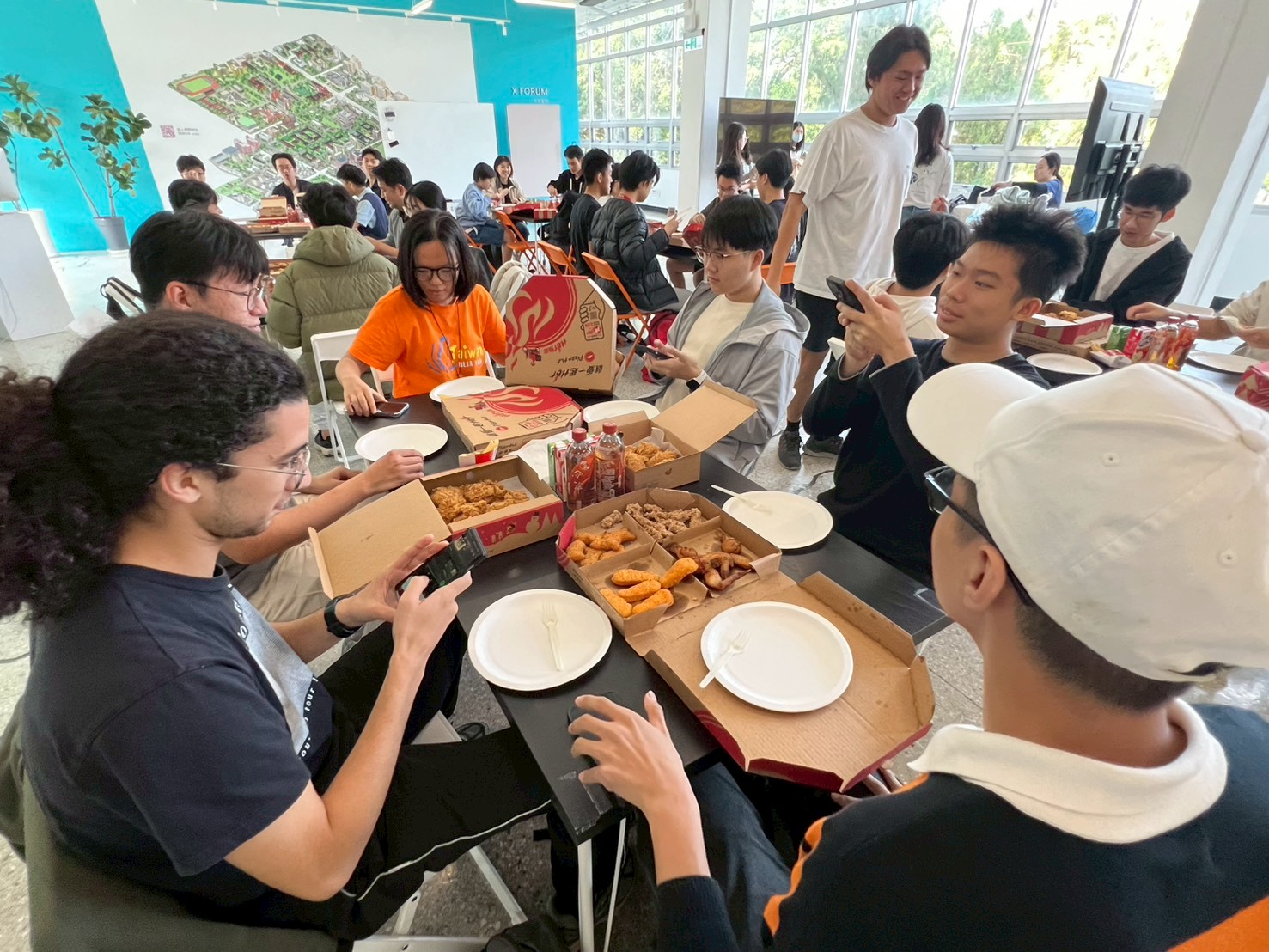  Students from diverse colleges and nationalities build new friendships at the luncheon.
