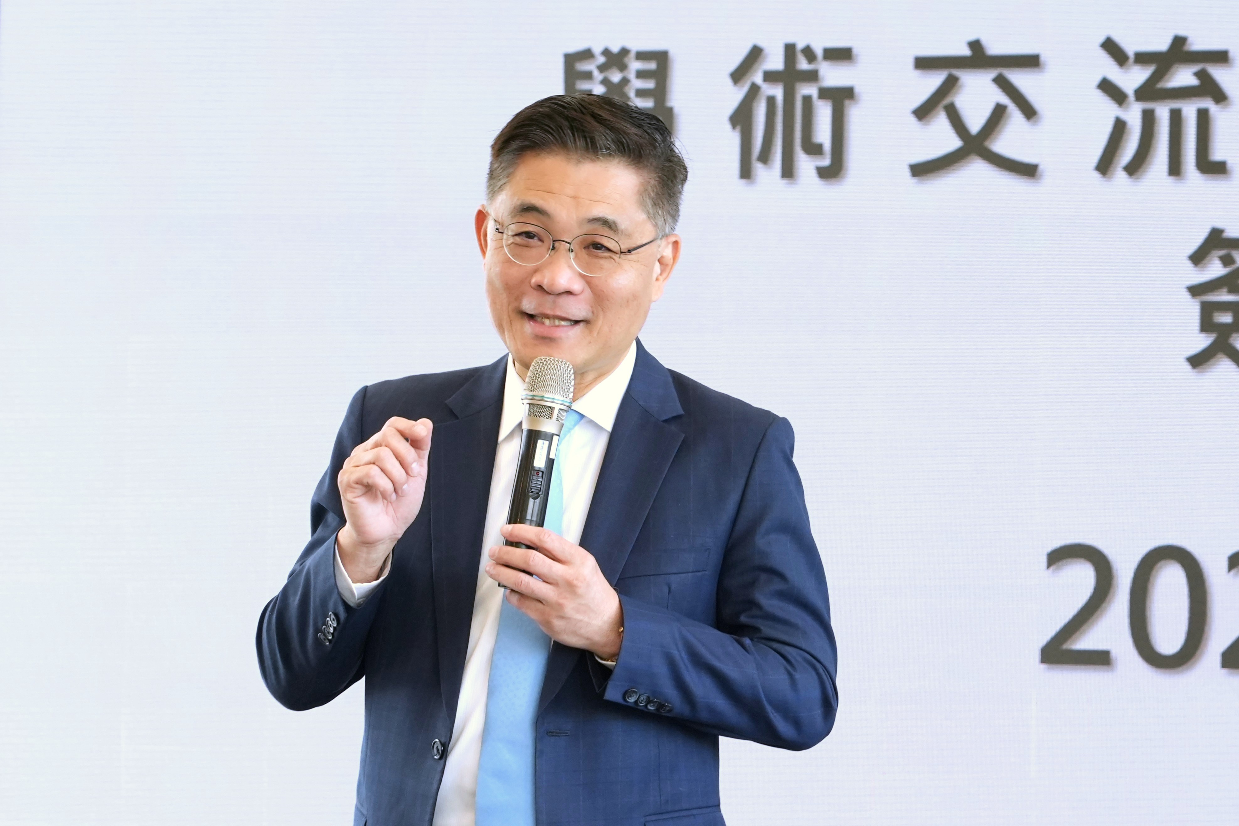 President Meng-Ru Shen remarks that the signing reflects higher education’s shared commitment to public responsibility and social mission.